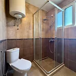 Entire Spacious With Free Parking Appartement Podgorica