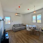 Entire Spacious With Free Parking Appartement Podgorica