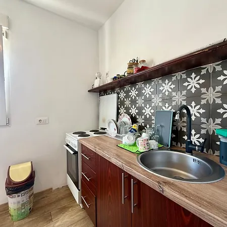 Appartement Entire Spacious With Free Parking Podgorica