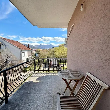 Appartement Entire Spacious With Free Parking *