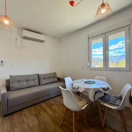 Entire Spacious With Free Parking Appartement Podgorica