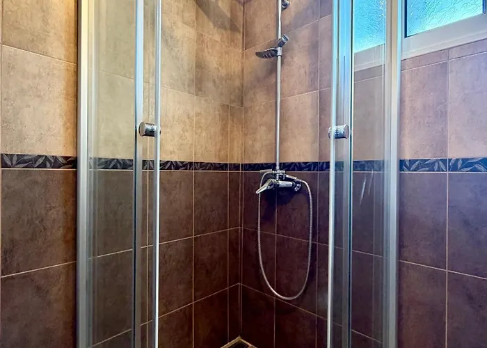 Entire Spacious With Free Parking Appartement Podgorica